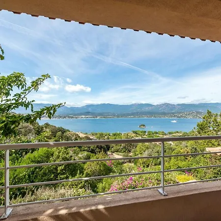 Maison De 4 Chambres A Vecchio A 400 M De La Plage Avec Vue Sur La Mer Jardin Amenage Et Wifi Holiday home *